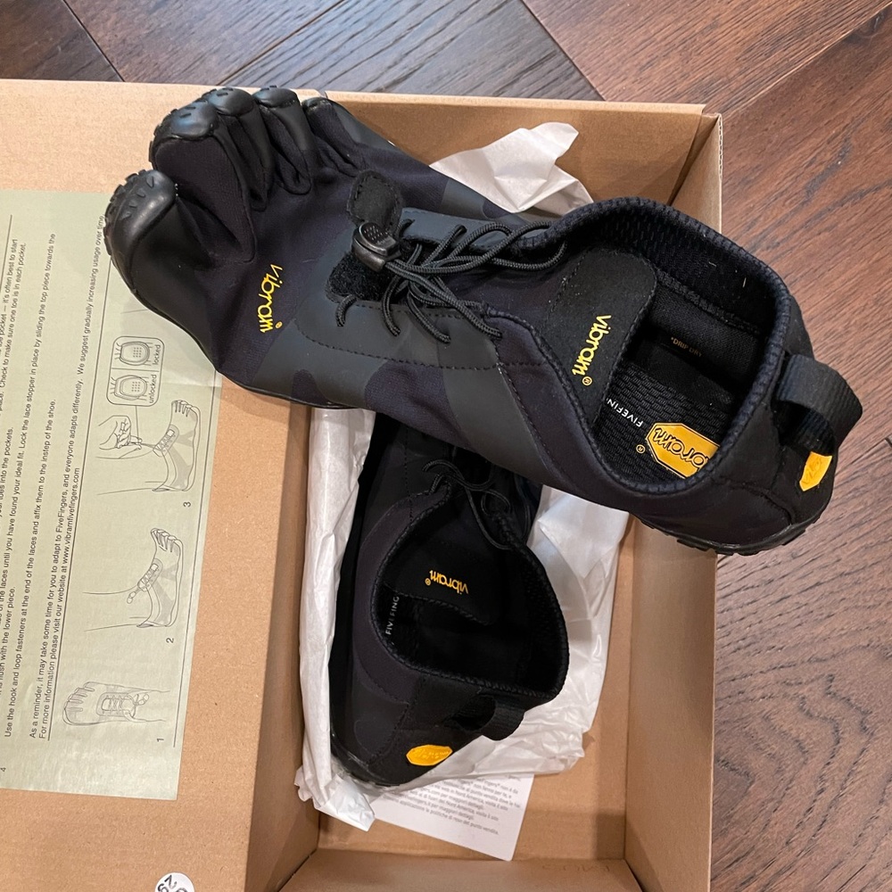 NEW Vibram Fivefingers V-Alpha Barefoot Minimalist Shoes